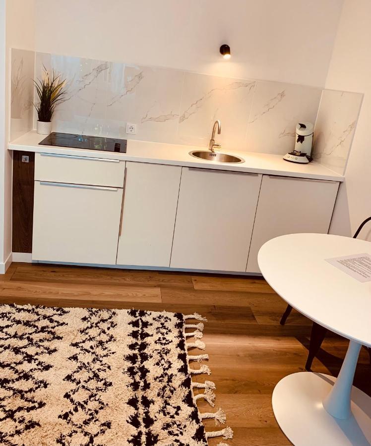 Gaestehaus Zur Uni Klinik Exklusives Apartment Mit Kueche Und Badezimmer 洪堡 外观 照片